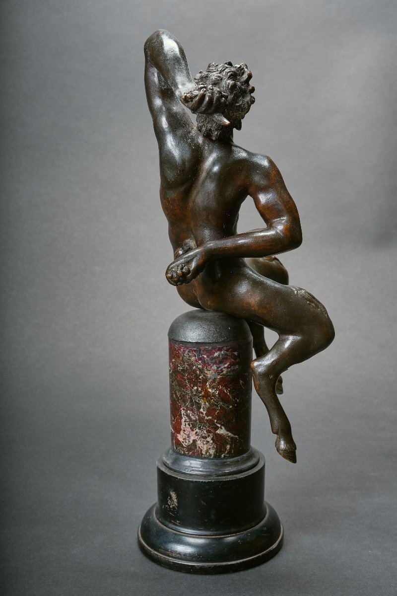 Sculpture - Italy, Early 17th Century - Seated Faun-photo-2