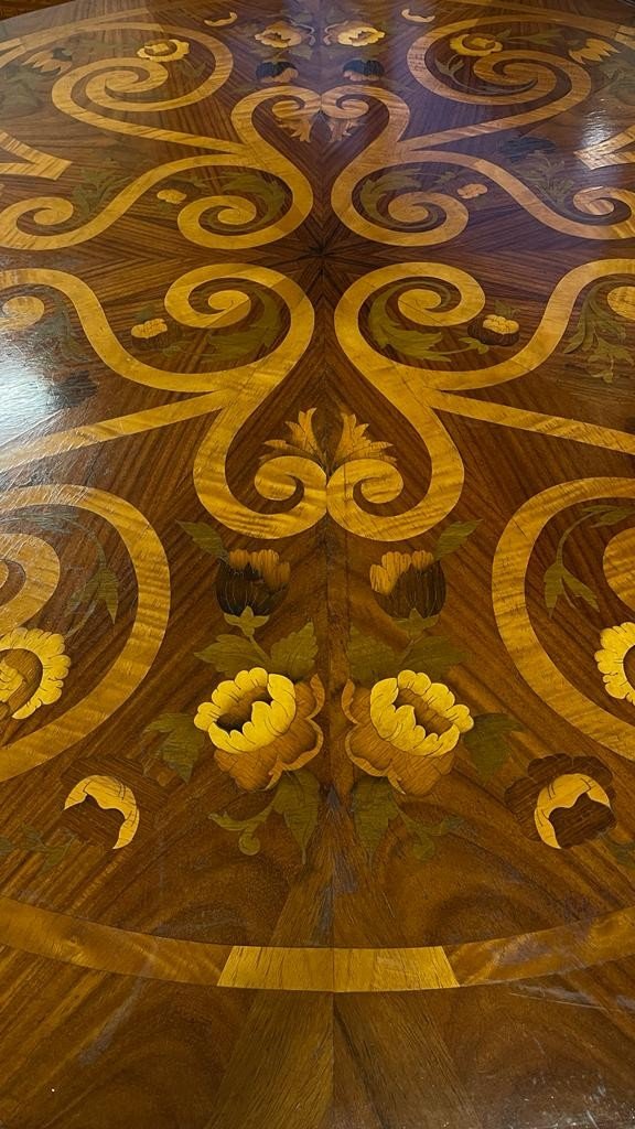 Round Inlaid Table-photo-2