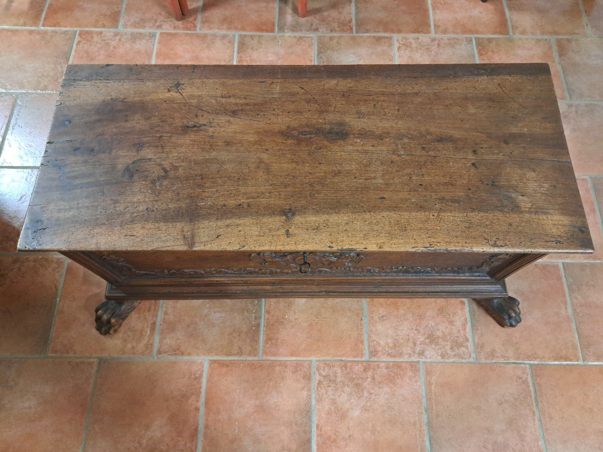 Small Chest Of The '600 In Walnut-photo-2