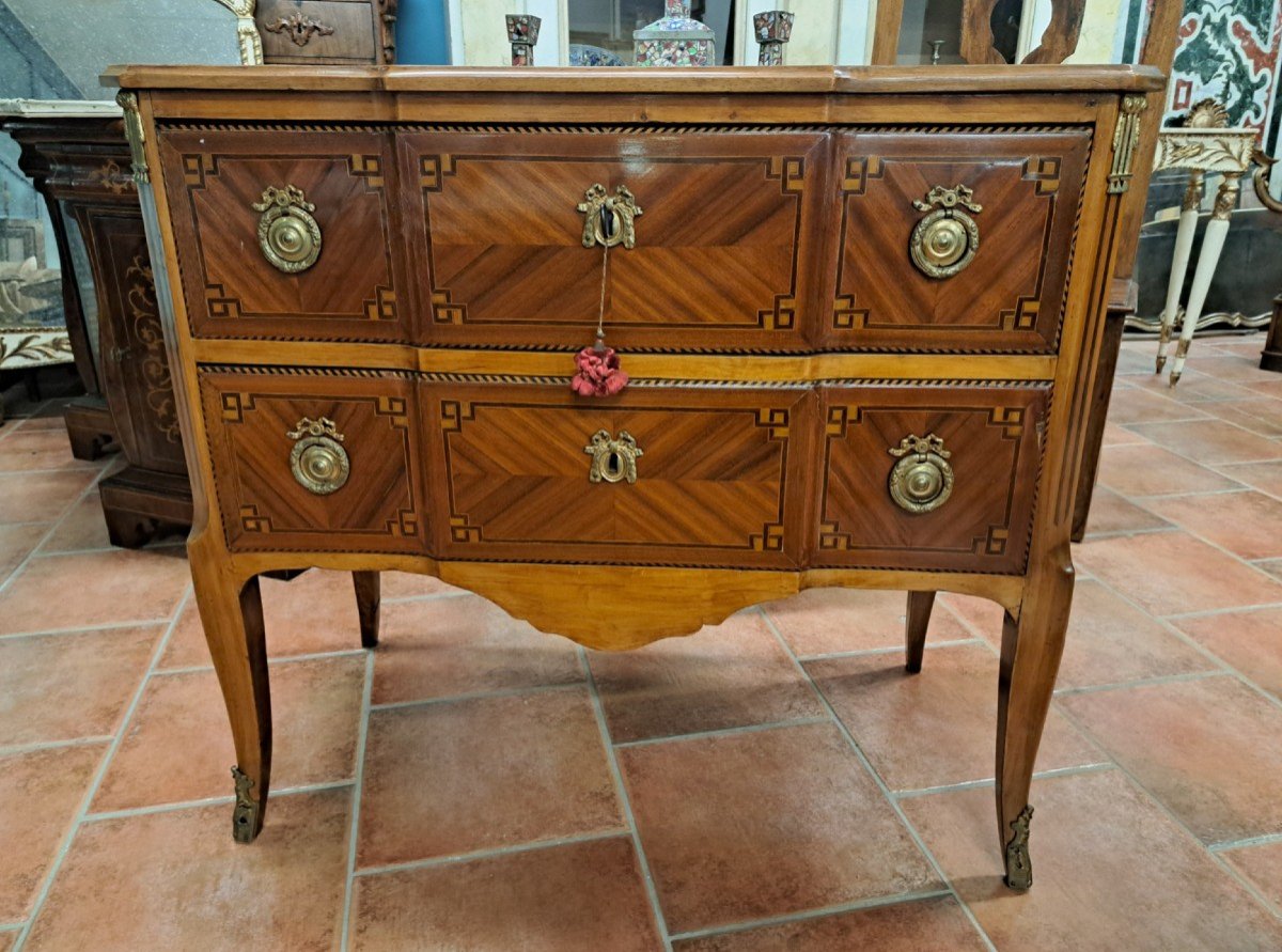 Inlaid Dresser With Two Drawers