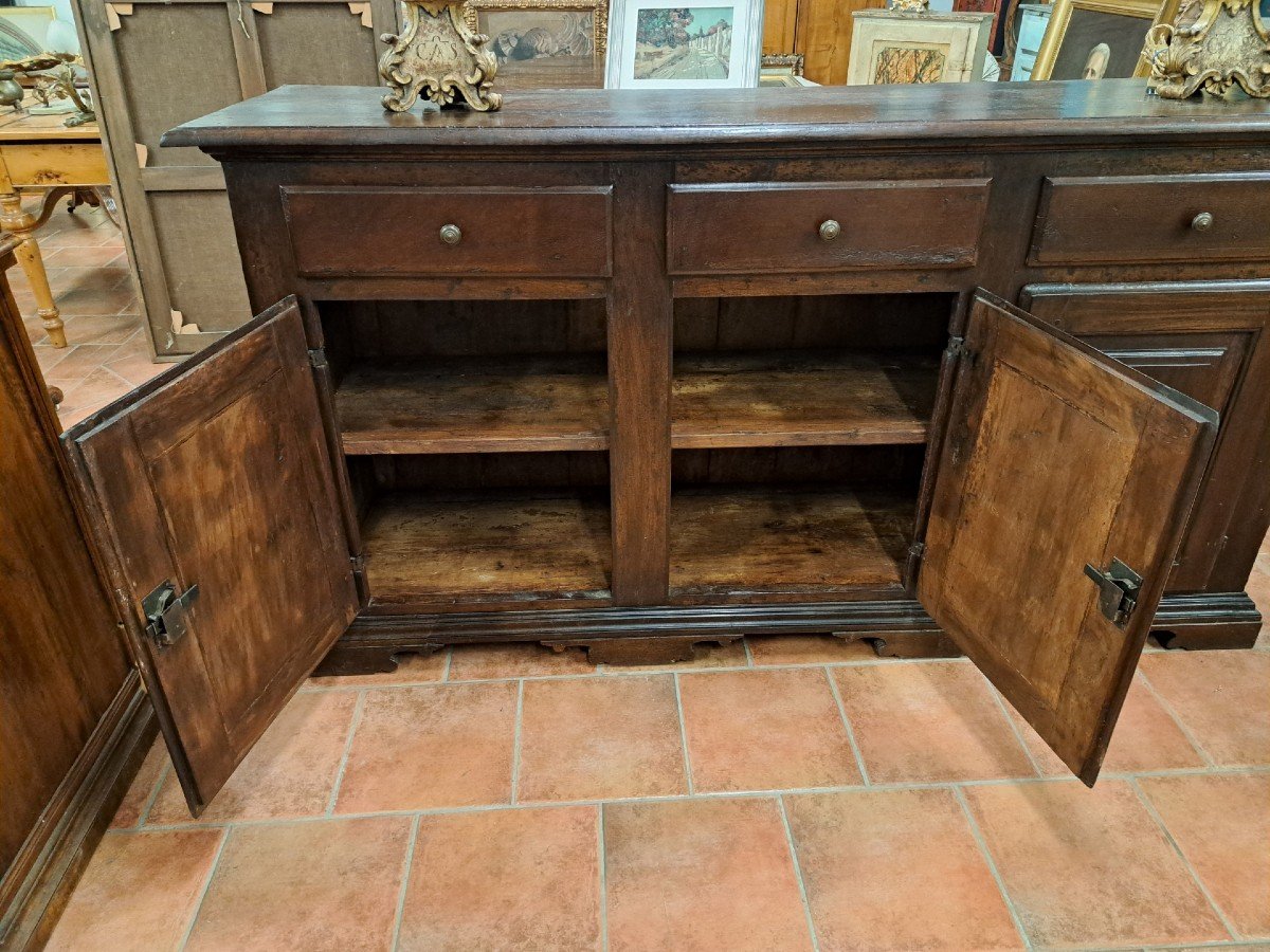 Walnut Sideboard Of The '700 With Three Doors And Three Drawers, Piedmont.-photo-3