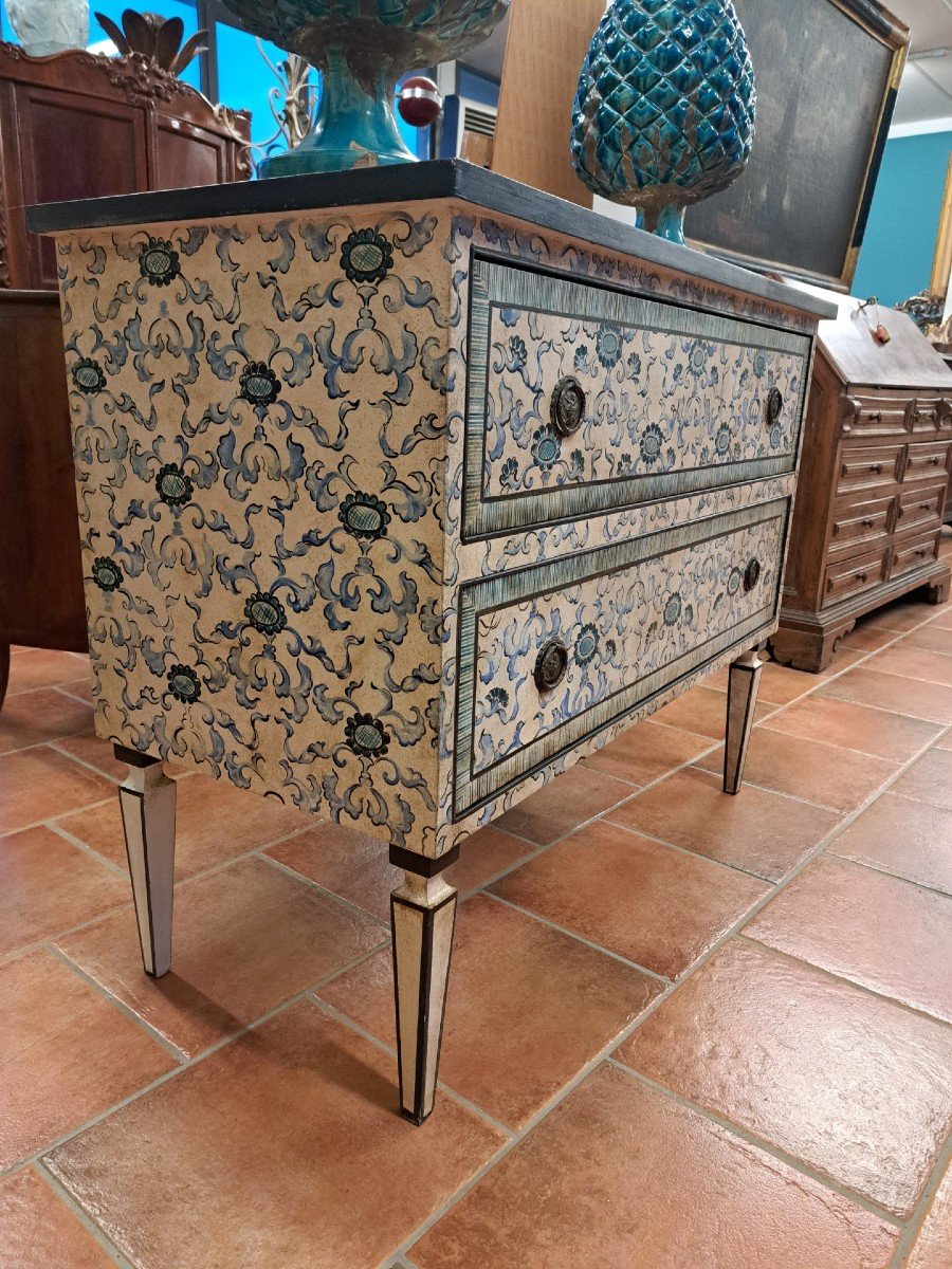 Louis XVI Painted Chest Of Drawers-photo-3