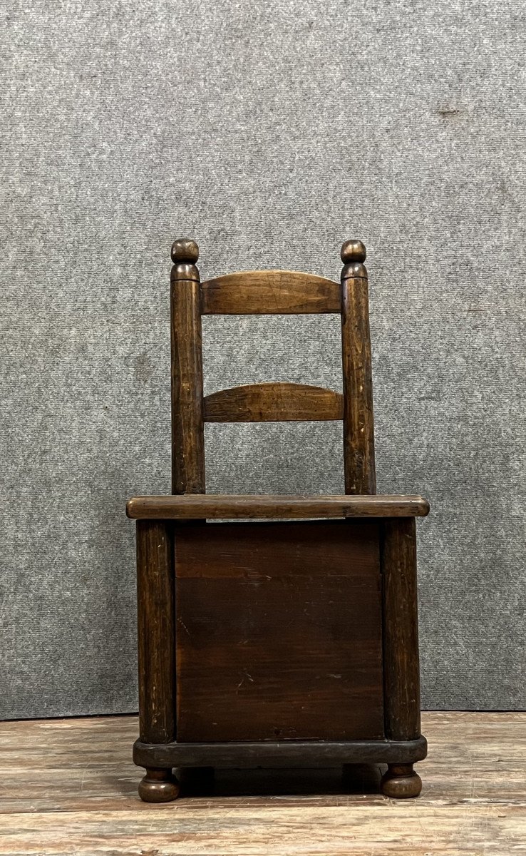 Folk Art Work: Children's Armchair Concealing A Chest Under The Seat