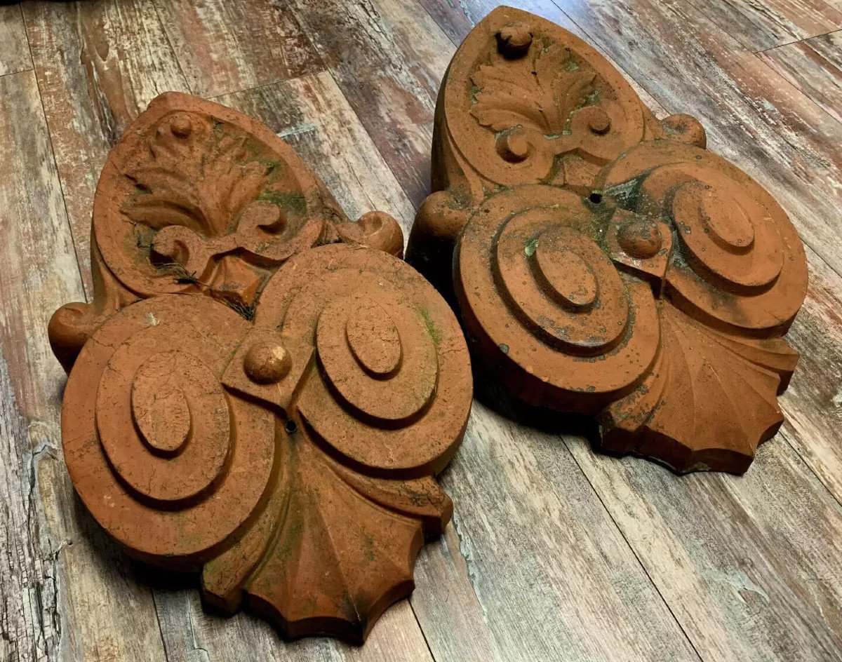 Pair Of Terracotta Ridge Caps From The Former Tuileries Of Chagny In Burgundy