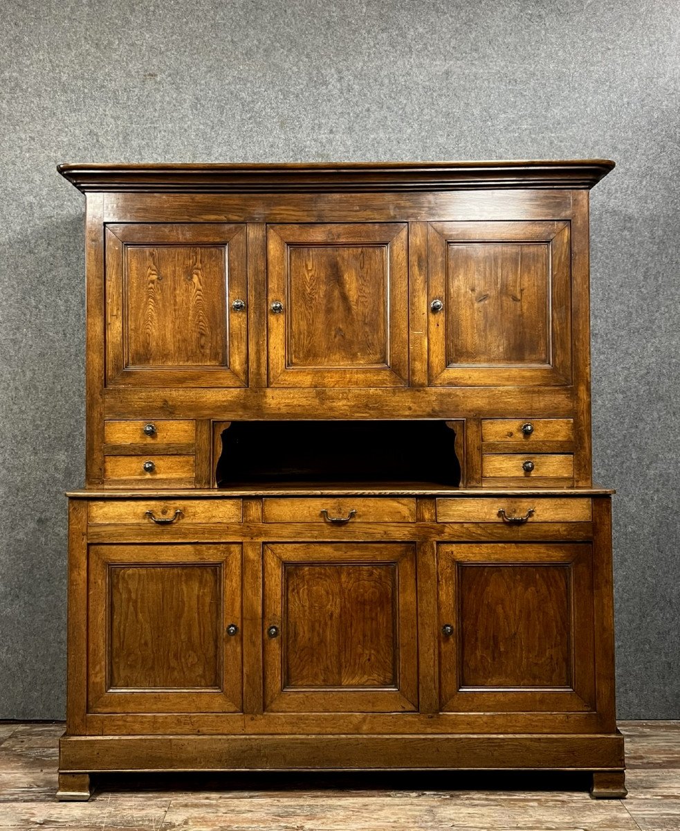 Buffet A Deux Corps Louis Philippe Period In Solid Oak 