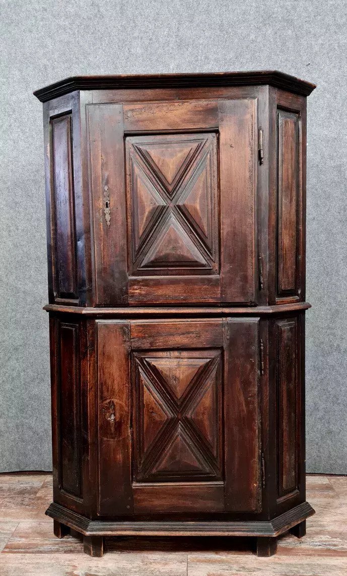 Rustic Louis XIII Style Corner Buffet In Solid Oak