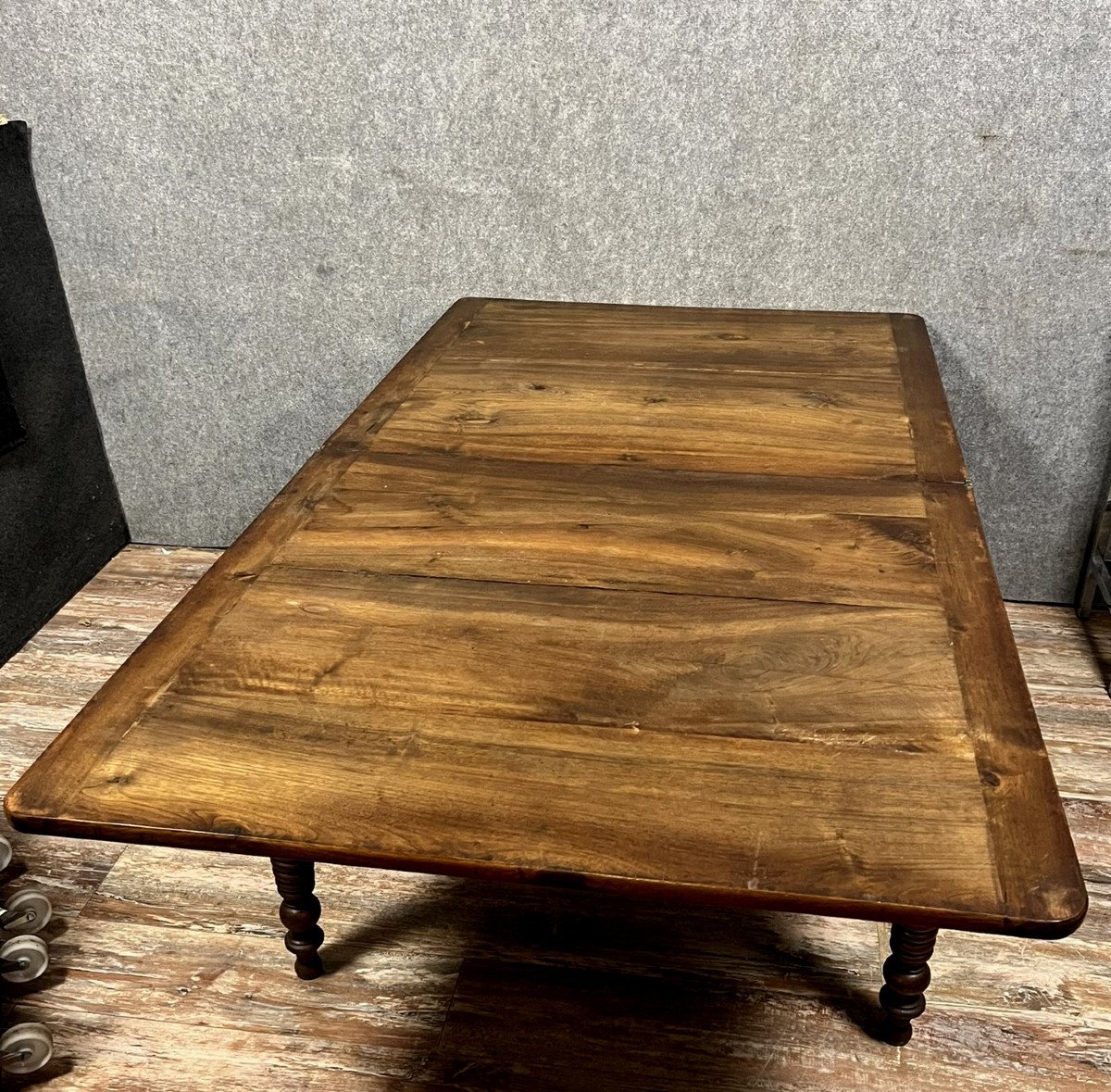 Very Large Restoration Period Portfolio Table In Solid Walnut -photo-5