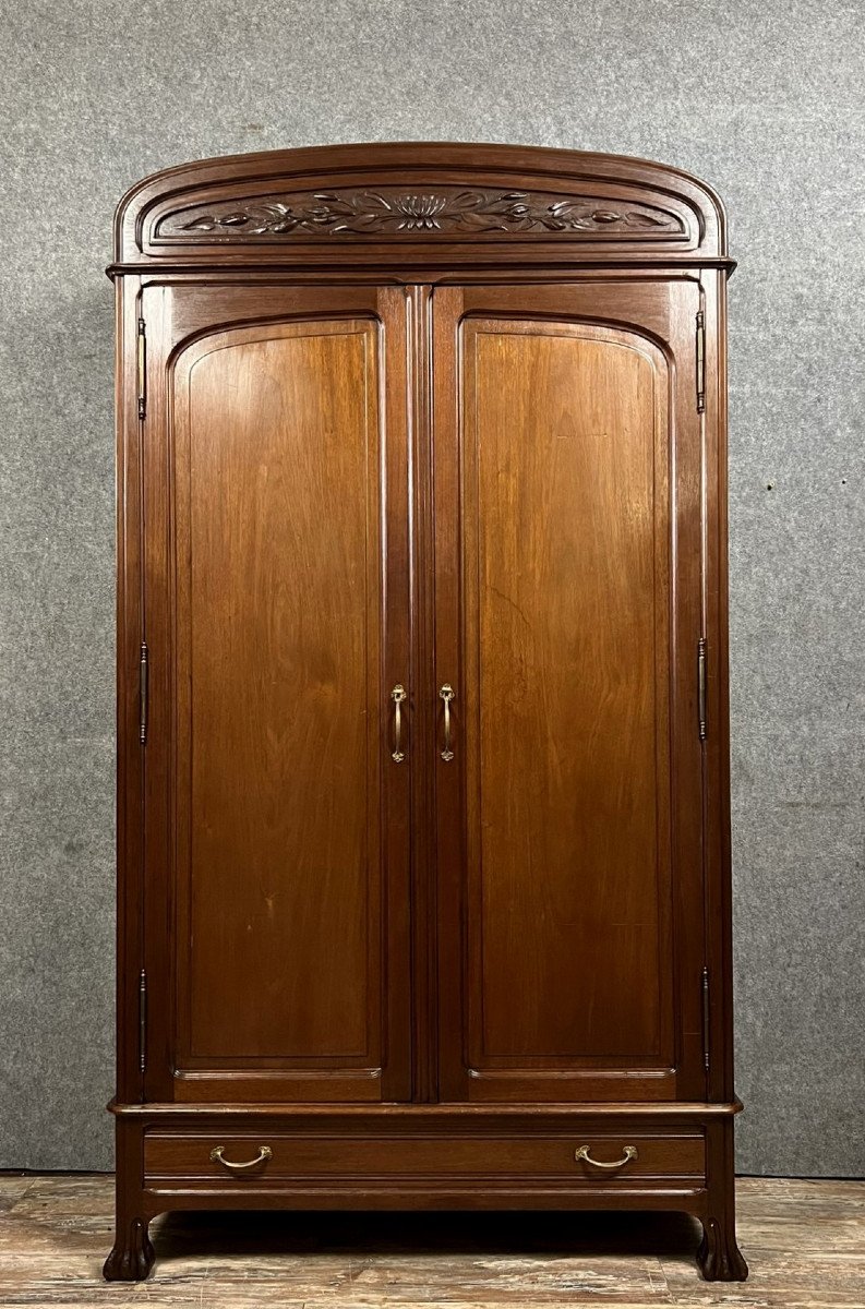 Armoire époque Art Nouveau En Acajou