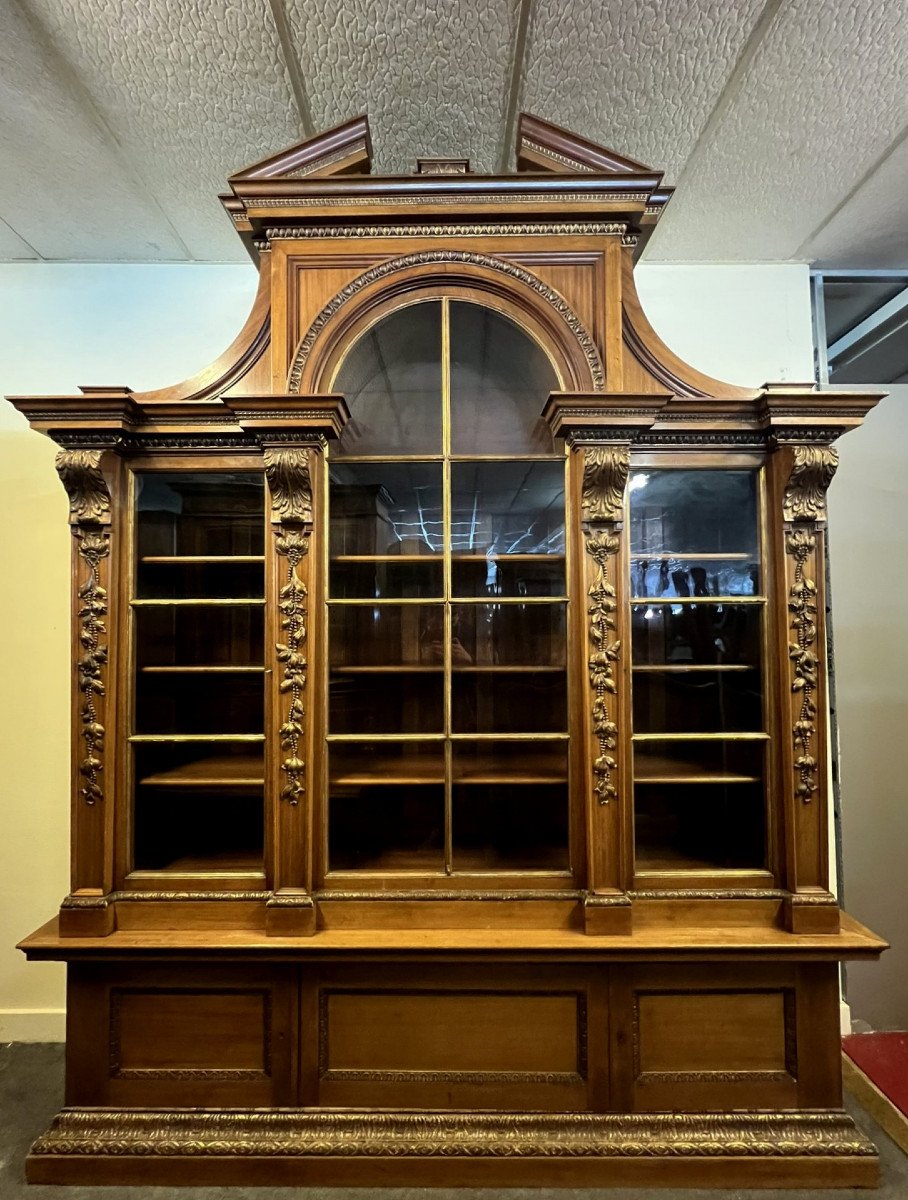 Very Important Castle Library With Projection In Walnut And Golden Wood 