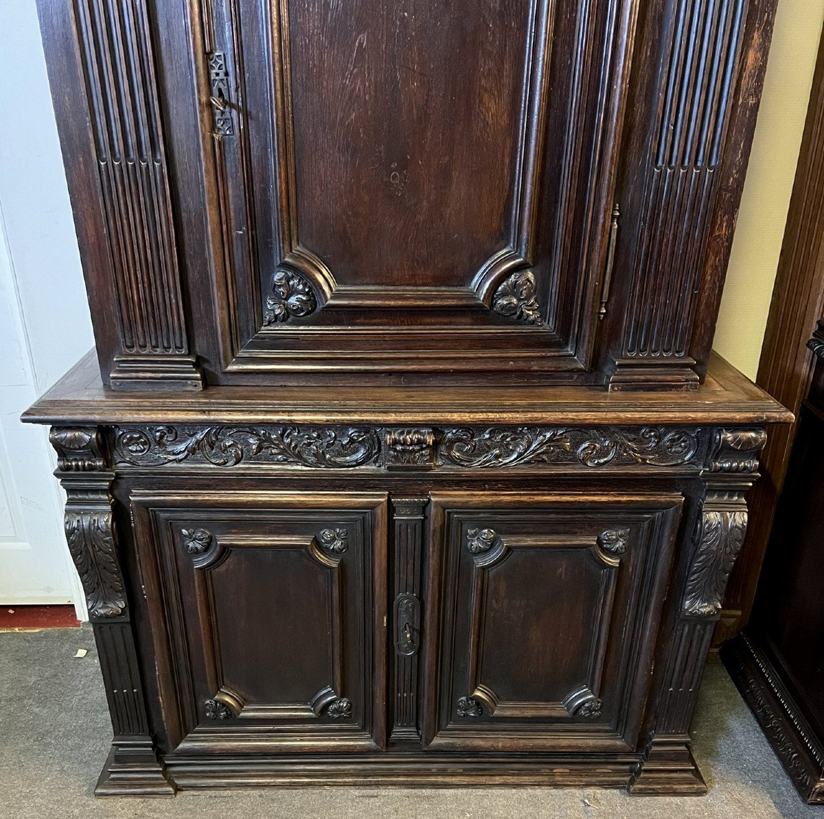 Important Renaissance Style Cabinet In Walnut -photo-5