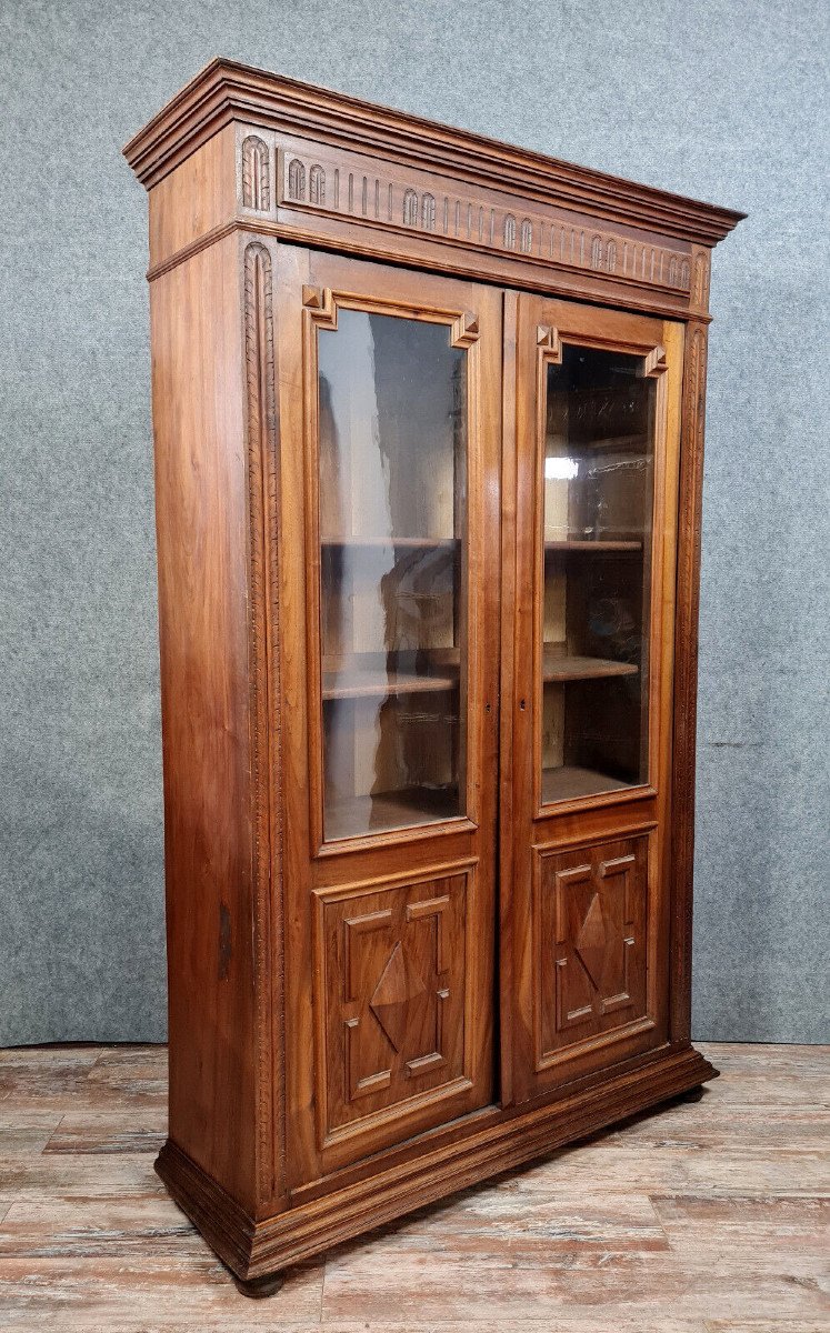 Renaissance Style Bookcase In Walnut -photo-4