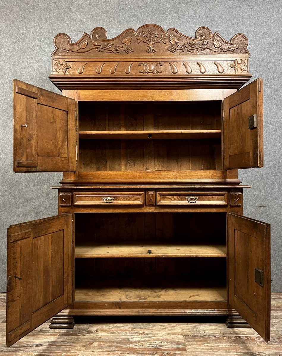 Montbéliard Buffet With 4 Renaissance Style Shutters In Solid Oak -photo-5