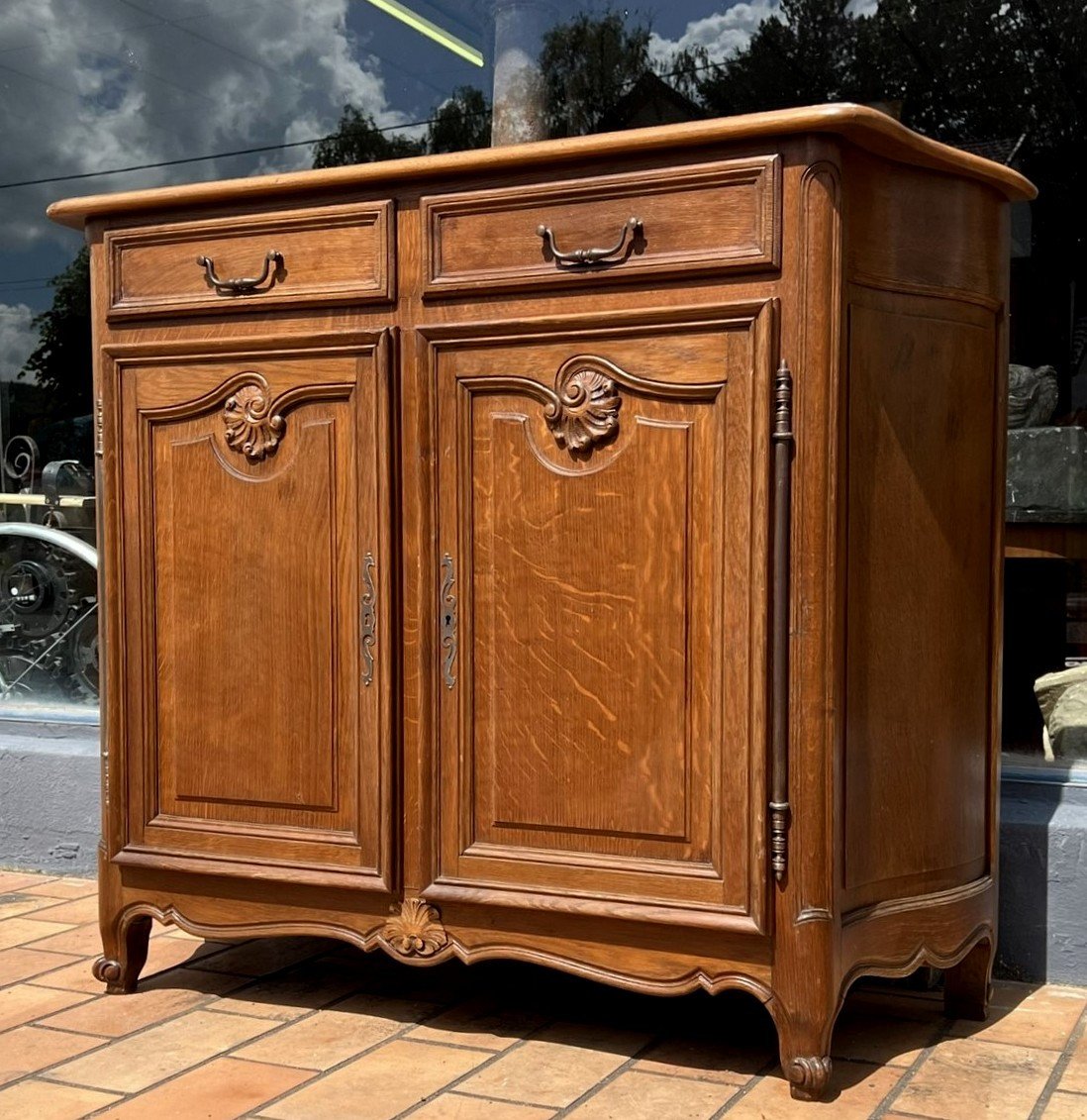 Louis XV Style Curved Buffet In Solid Oak-photo-3