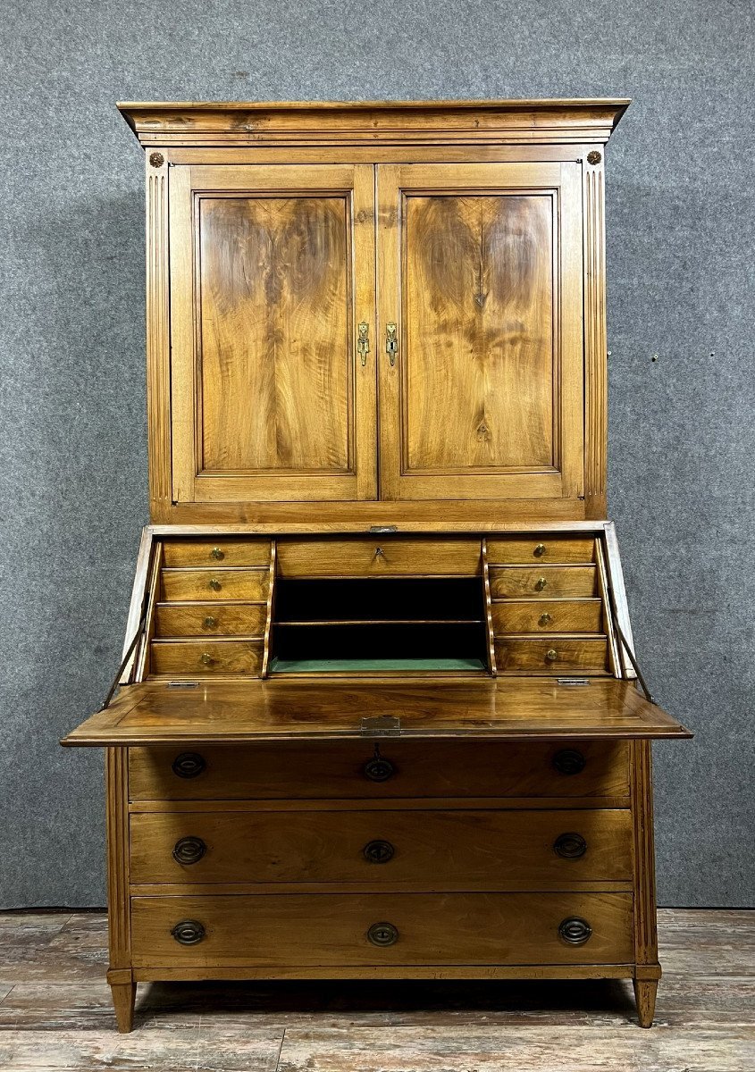 Louis XVI Period Scriban Three-body Cabinet In Mahogany -photo-3