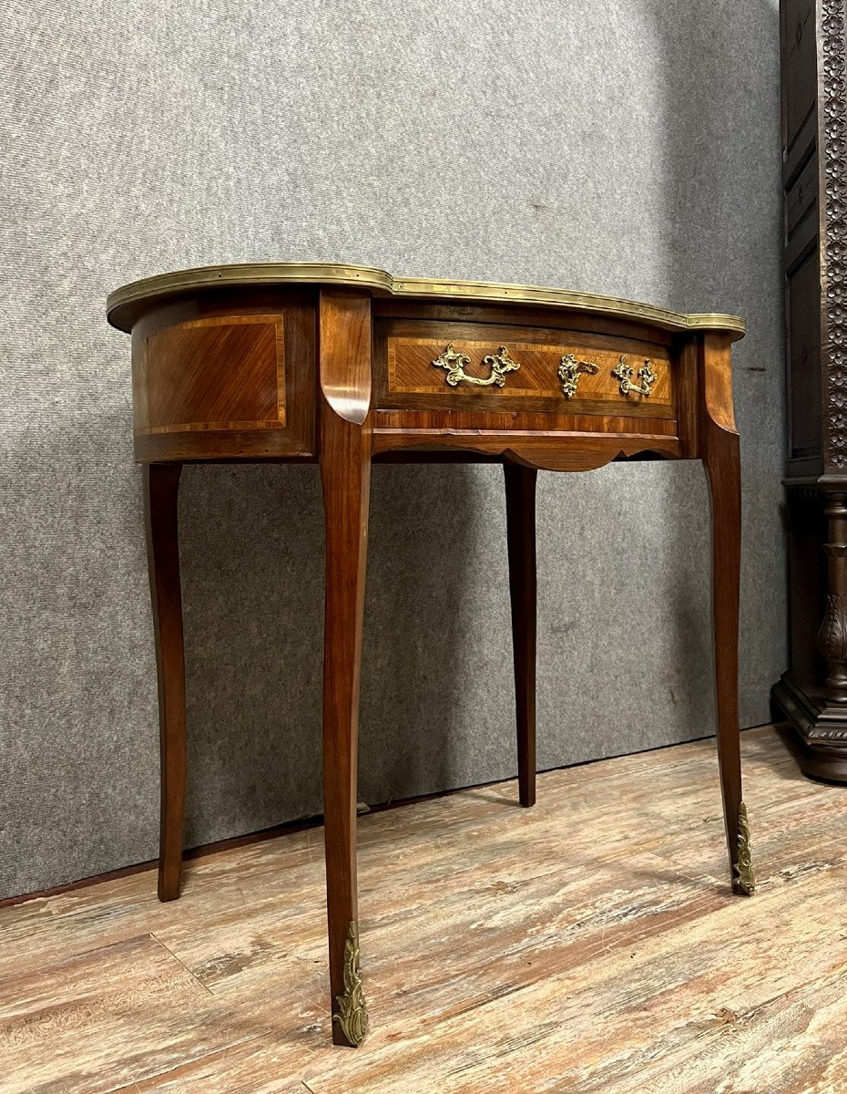 Louis XV Style Kidney Shaped Desk In Marquetry On All Sides -photo-2