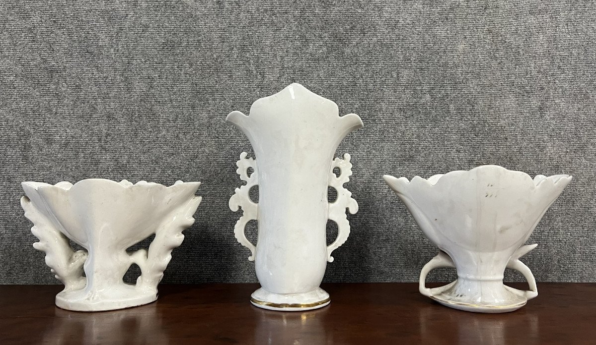 Old Paris: Three Porcelain Altar Vases -photo-7