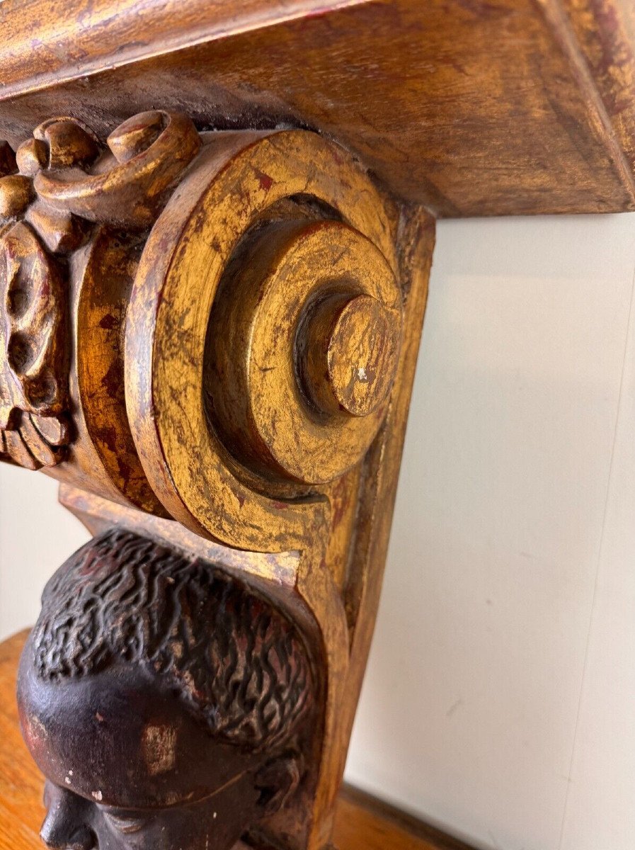 Rare Console d'Applique Au Nubien En Bois Doré Et Polychrome-photo-7