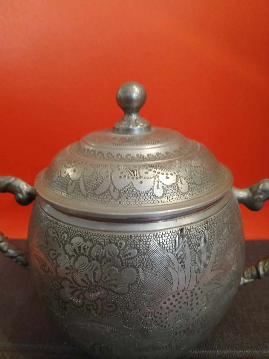 China Early 20th Century: Rare Pewter Tea Pot Signed Under The Heel -photo-3