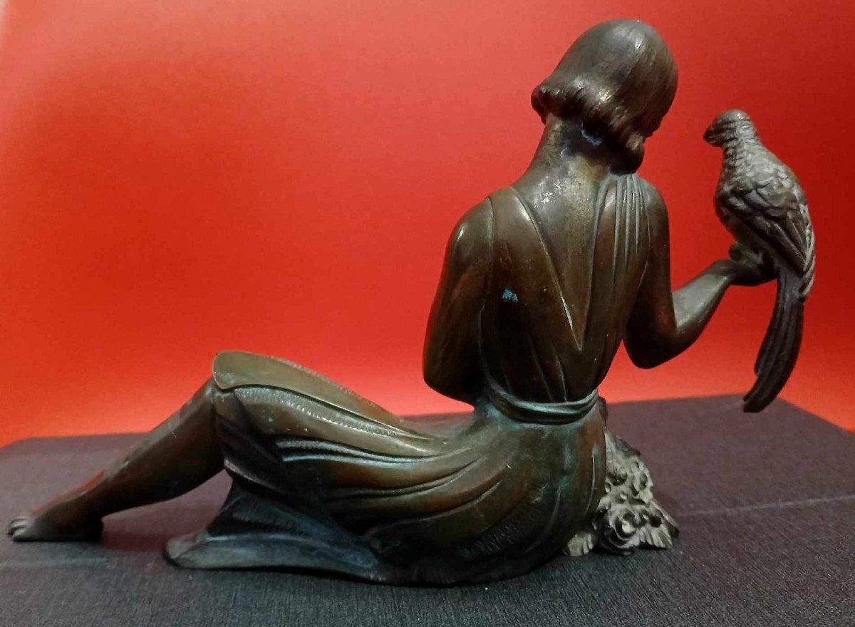 Sujet En Bronze La Femme Au Perroquet-photo-3