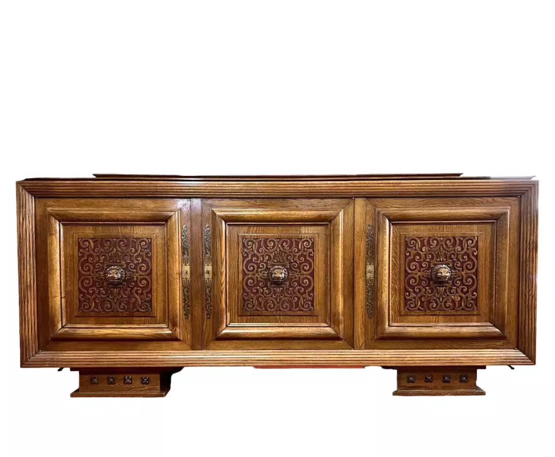 Important Art Deco Period Sideboard In Oak And Red Lacquer 