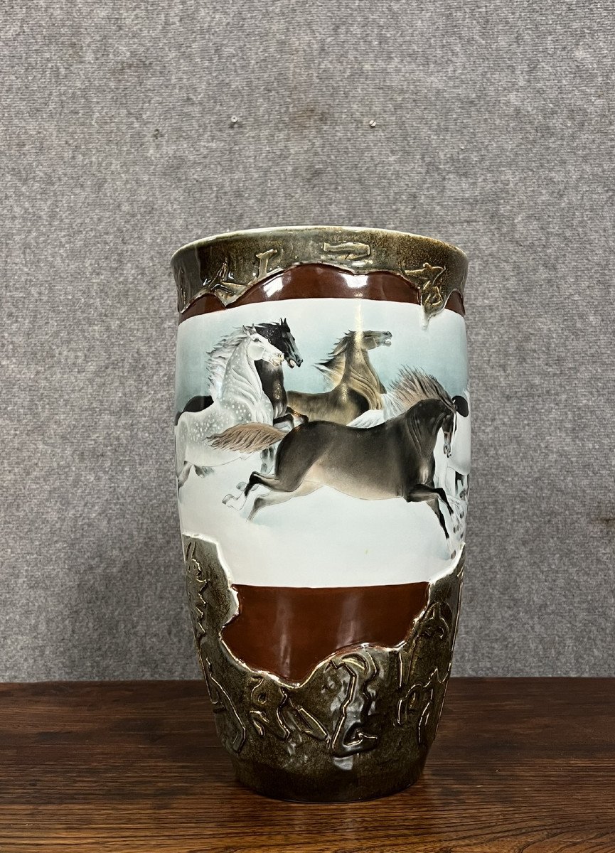  Asia 20th: Large Chinese Painted Porcelain Vase (a)  