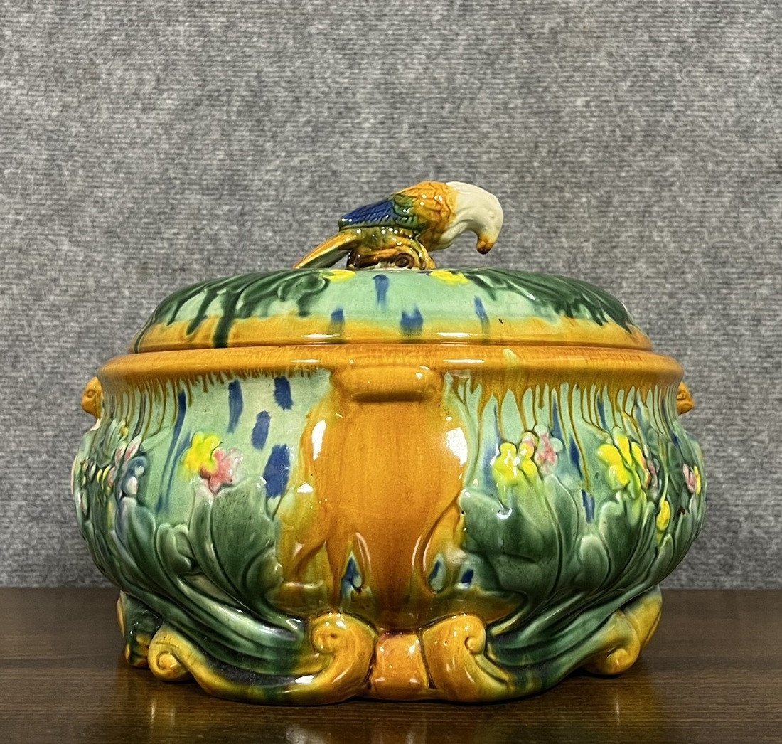 Parrot Soup Tureen In Colored Barbotine