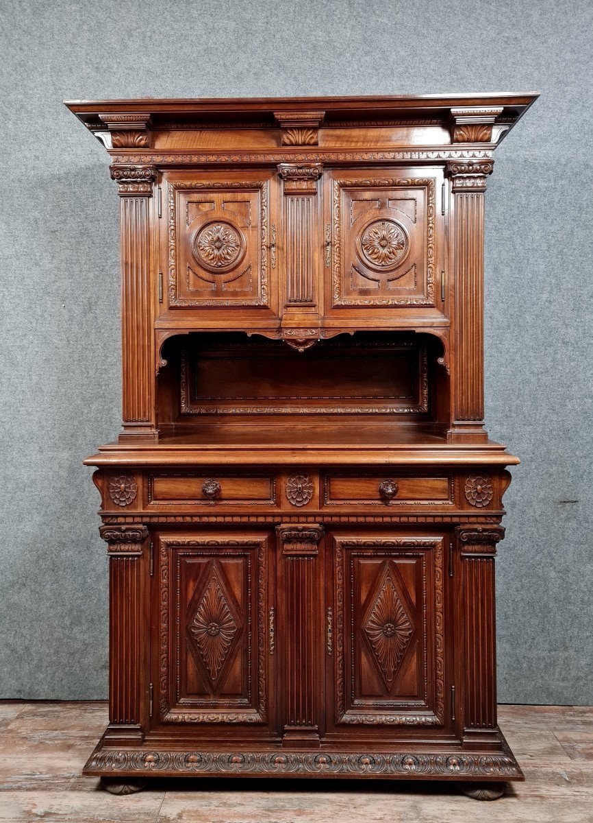 Renaissance Style Walnut Buffet -photo-1