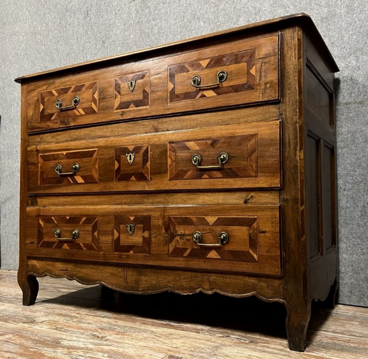 Louis XV Period Chest Of Drawers In Marquetry -photo-1