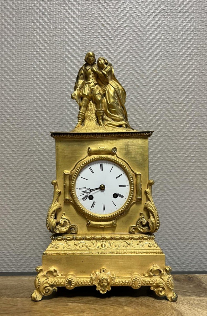 Superbe Pendule Borne En Bronze Doré d'époque Charles X