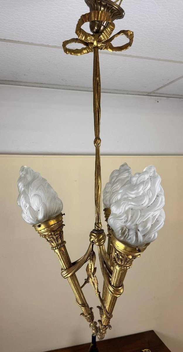 Louis XVI Style Gilt Bronze Chandelier With Three Torchiere Arms-photo-3