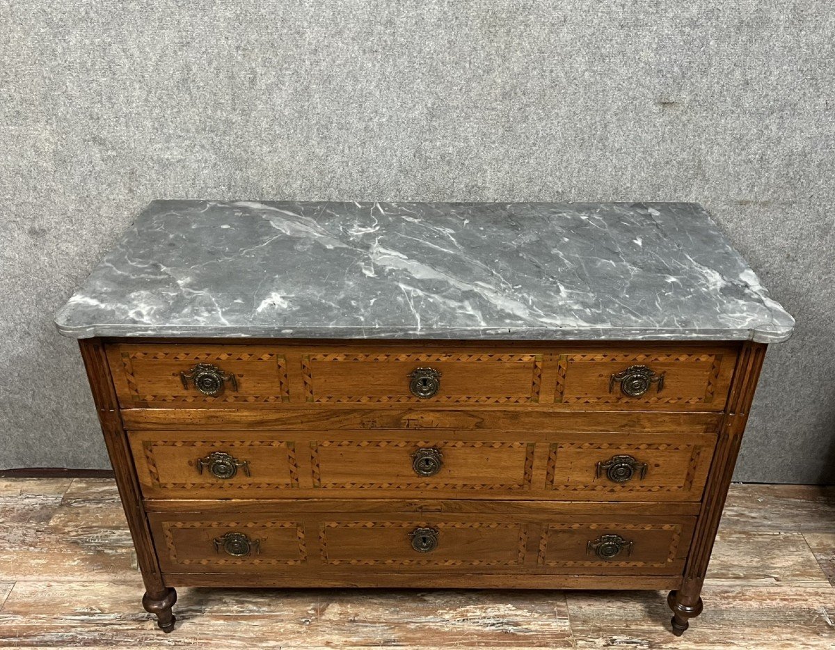 Louis XVI Period Chest Of Drawers In Marquetry -photo-1