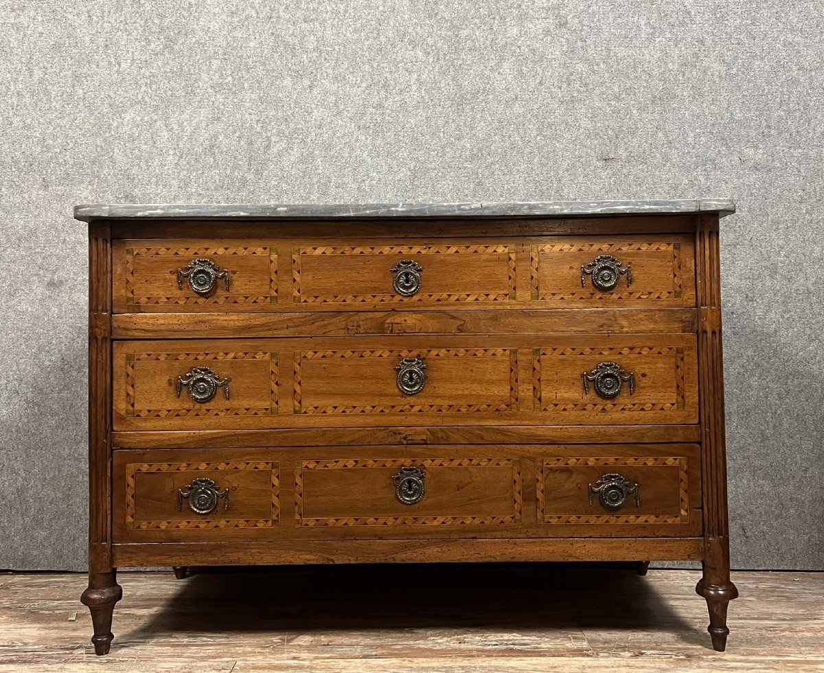 Louis XVI Period Chest Of Drawers In Marquetry 