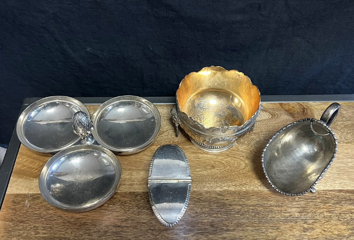 Tableware / Silver Metal / Shaped Pieces (k) -photo-1