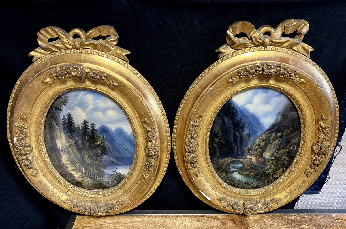 Rare Pair Of Oval Paintings Fixed Under Glass, 19th Century -photo-1