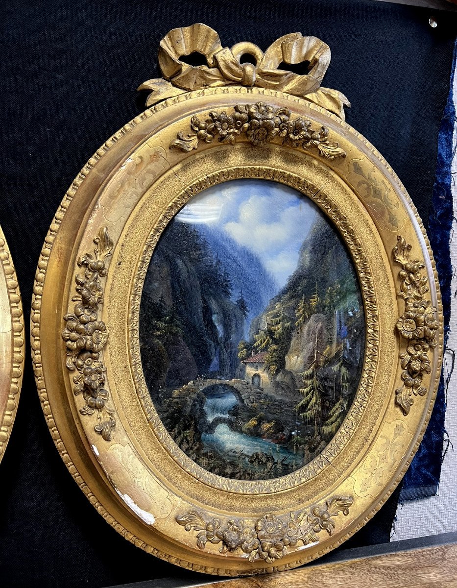 Rare Pair Of Oval Paintings Fixed Under Glass, 19th Century -photo-5