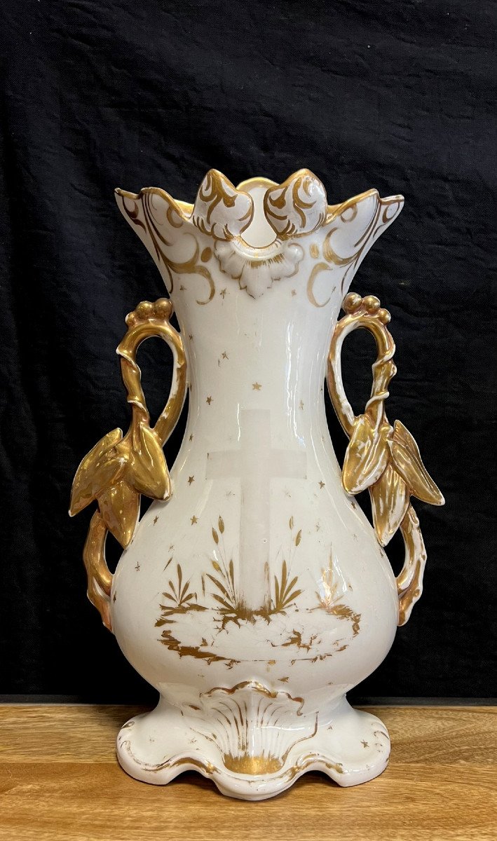 Très Grand Vase d'Autel En Porcelaine De Paris époque Napoléon III 