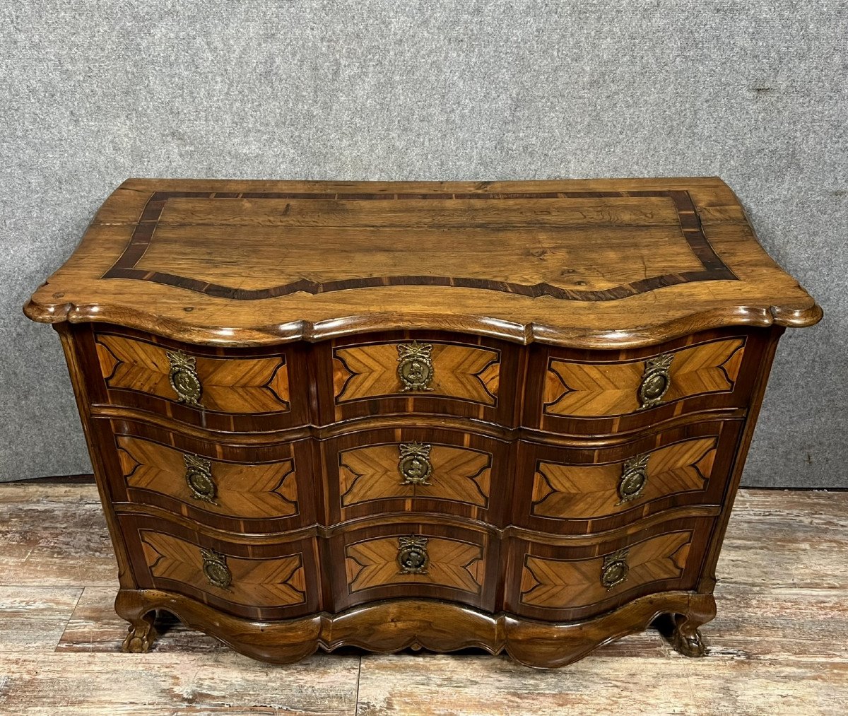 Louis XV Period Arbalète Chest Of Drawers In Marquetry -photo-1