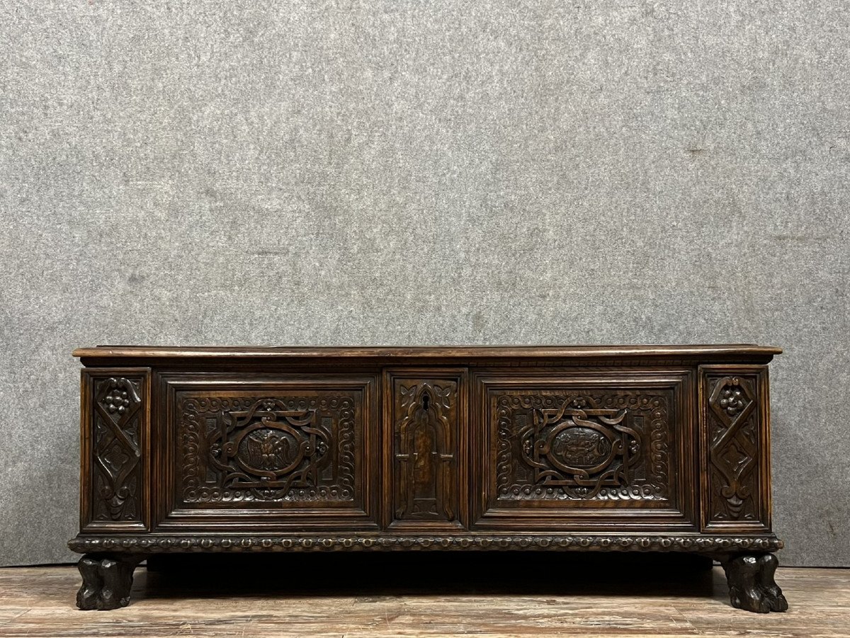 Late 17th Century Renaissance Chest In Solid Walnut 