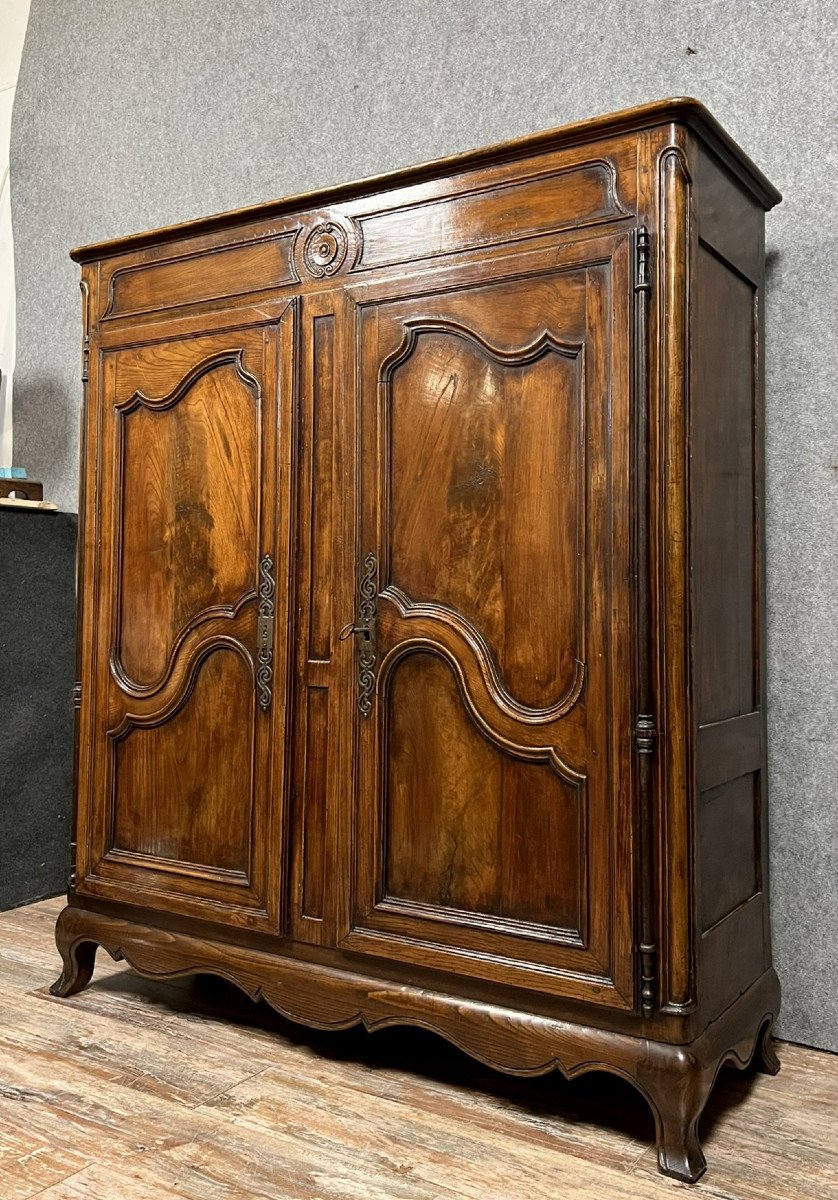 Louis XV Period Valet Cabinet In Solid Walnut -photo-1