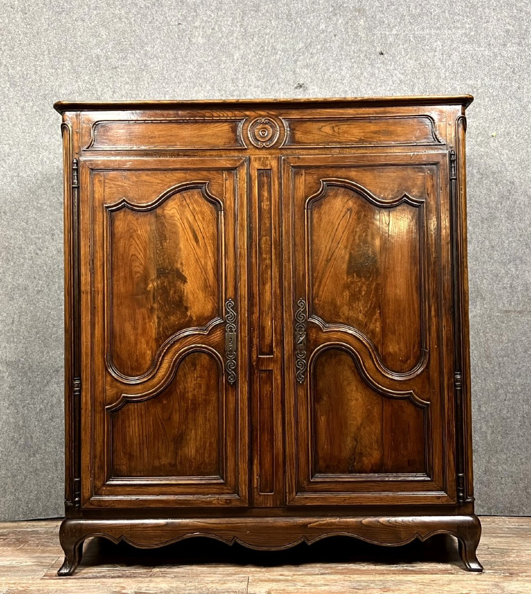 Louis XV Period Valet Cabinet In Solid Walnut 