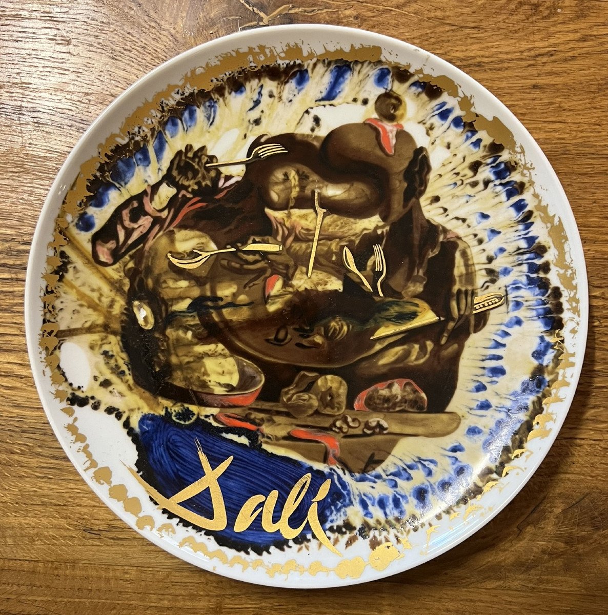 Salvador Dali : l'Assiette De Gala, 1985 / œuvre Dédiée à Sa Femme Russe  