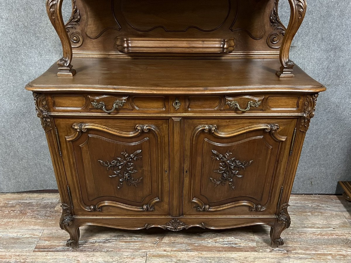 Louis XV Style Two-body Buffet In Walnut -photo-3