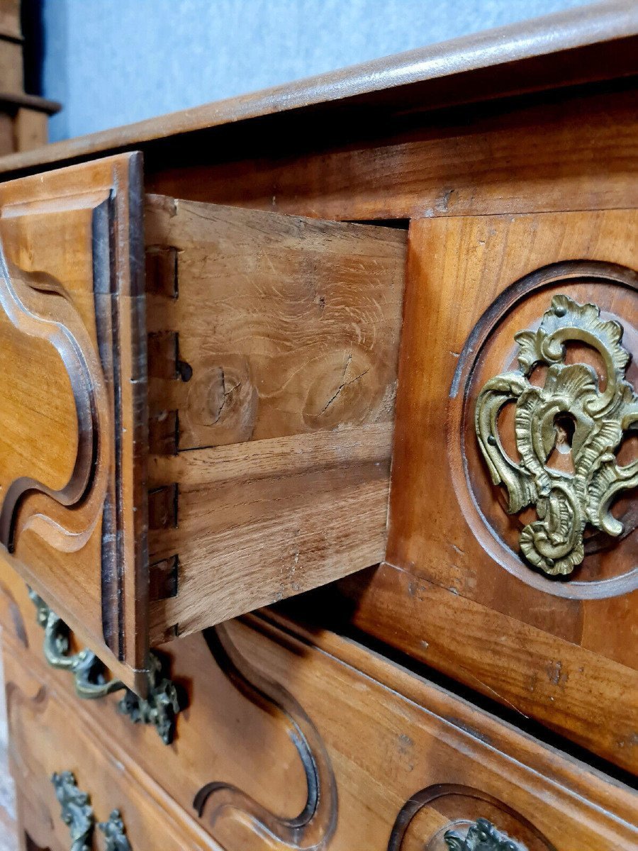 Louis XV Arbalète Chest Of Drawers In Cherry Wood -photo-3