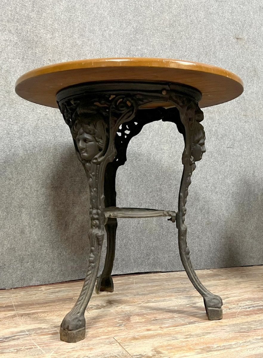 English Pub Pedestal Table-photo-6