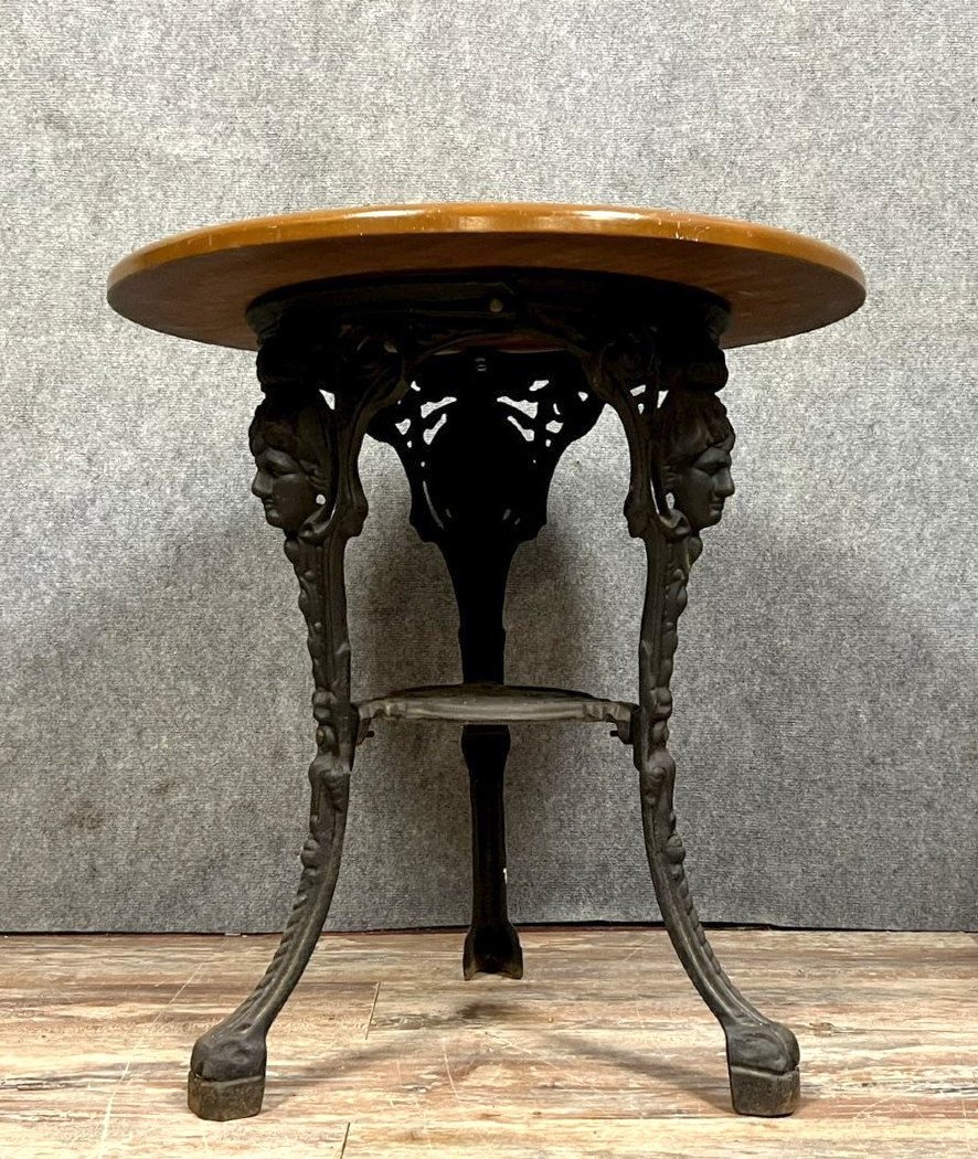 English Pub Pedestal Table-photo-7