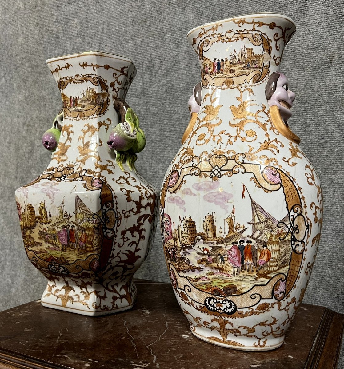 Deux Anciens Vases Chinois En Porcelaine à Décor Polychrome Et Or -photo-2