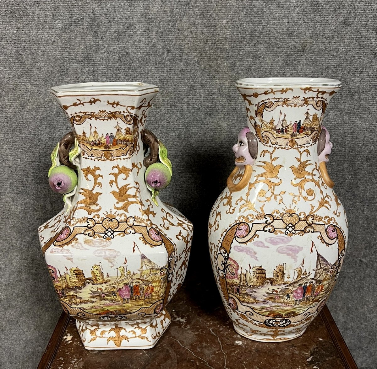 Deux Anciens Vases Chinois En Porcelaine à Décor Polychrome Et Or -photo-4