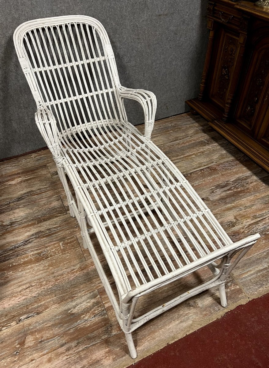 Vintage White Lacquered Rattan Deckchair Or Chaise Longue 1960's  -photo-1