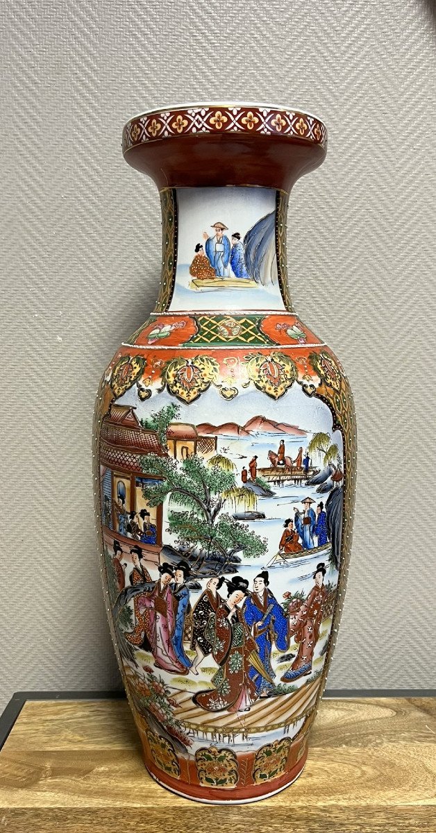 Asie XXeme: Grand Vase En Porcelaine -photo-4