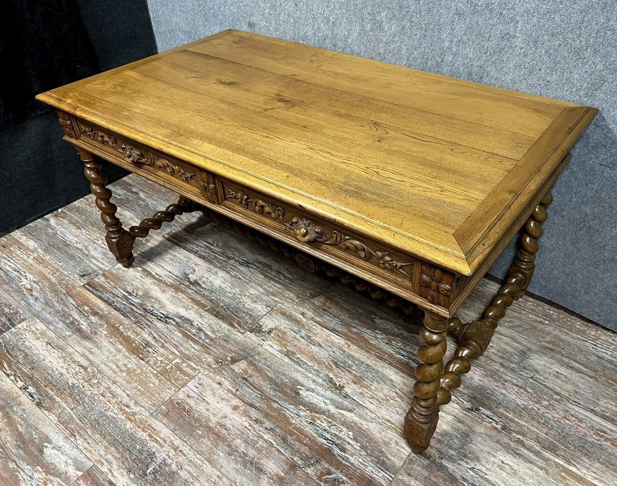 Large Louis XIII Renaissance Style Center Desk In Carved Solid Oak -photo-2